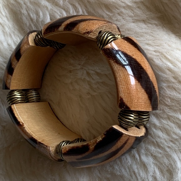 Vintage Stretch wood bangle beaded tiger striped bracelet - Picture 10 of 10
